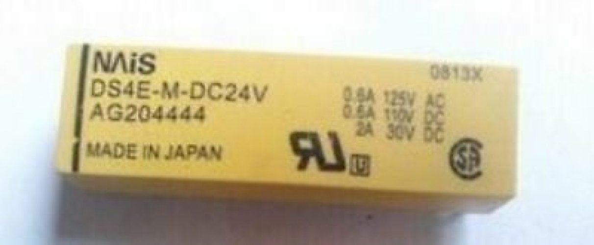 PANASONI DS4E-M-DC24V DIP-14 High Sensitivity Signal