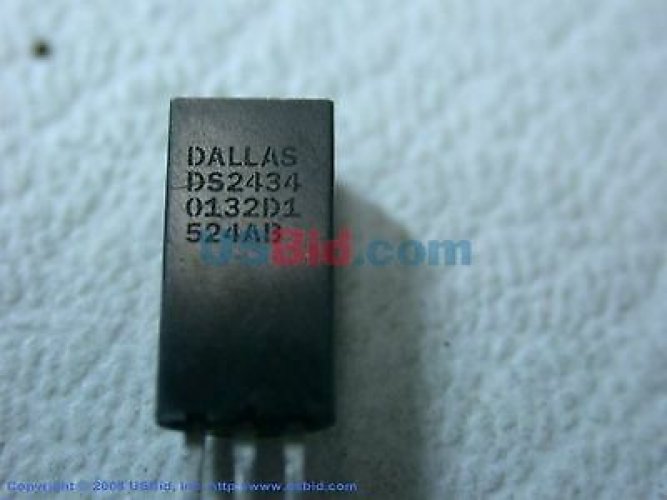 DALLAS DS2434 TO92L Battery Identification Chip