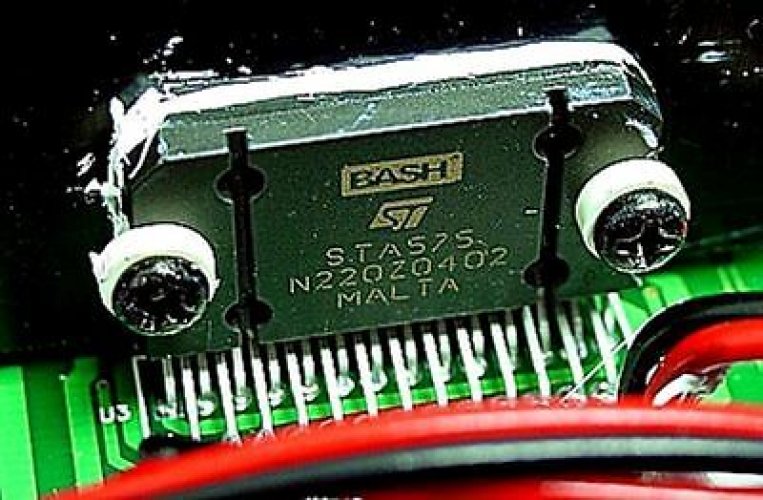 ST STA575 ZIP-27 100+100W STEREO BASH POWER AMPLIFIER