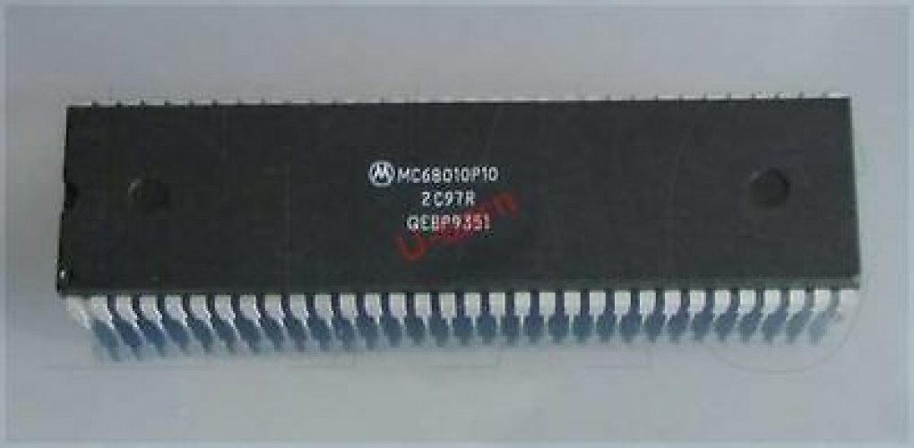 MOTOROLA MC68010P10 CDIP-64 Microcontroller/Microprocessor