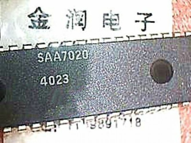 PHILIPS SAA7000 DIP-18