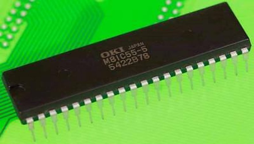 OKI M81C55-5 DIP 2048-Bit CMOS STATIC RAM WITH I/O PORTS