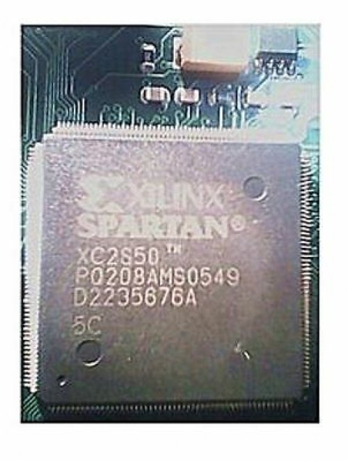 XILINX XC2S50-5PQ208C QFP-208 Spartan-II 2.5V FPGA