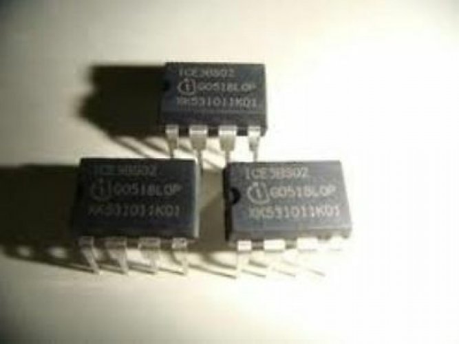 ICE3BS02 DIP-8 Off-Line SMPS Current Mode Con
