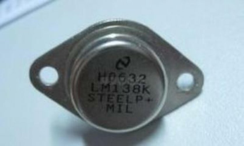 LT/NS LM138K TO-3 THREE-TERMINAL 5 A ADJUSTABLE VOLTAGE