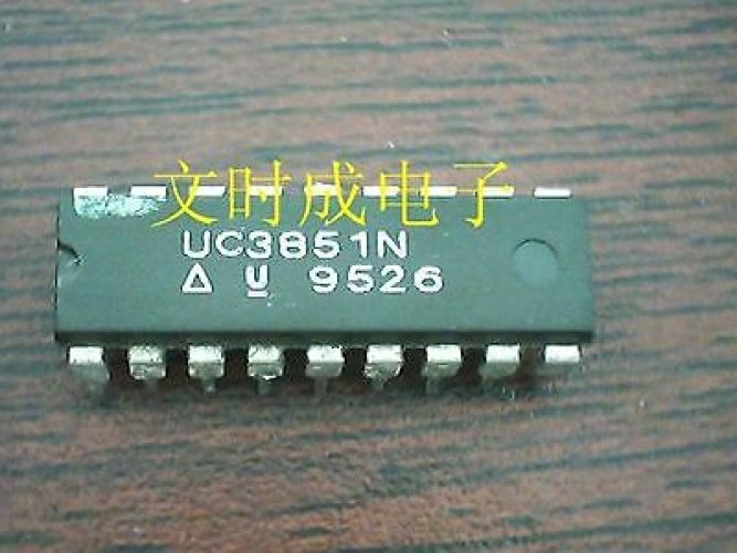 UNITRODE UC3851N DIP18 Programmable  Off-Line  PWM