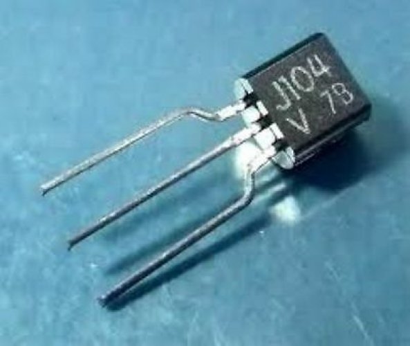 TOSHIBA 2SJ104 TO-92 P CHANNEL JUNCTION TYPE (FOR
