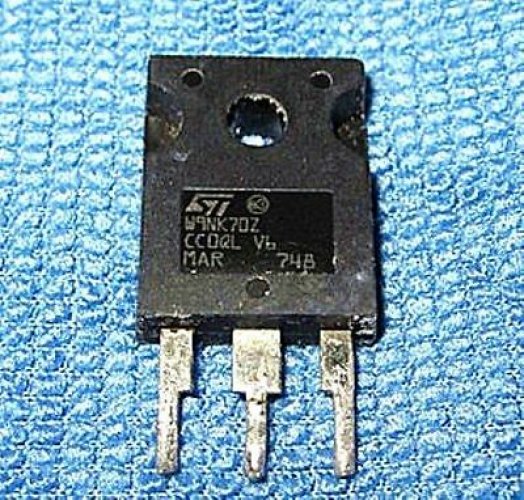 ST W9NK70Z TO-247