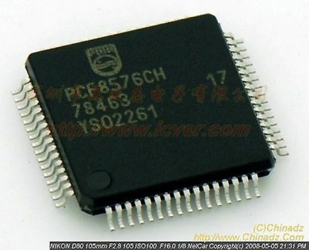 PHILIPS PCF8576CH QFP-64 Universal LCD driver for low