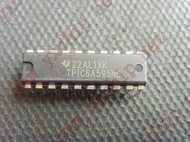 TI TPIC6A595NE DIP-20 POWER LOGIC 8-BIT SHIFT REGISTER