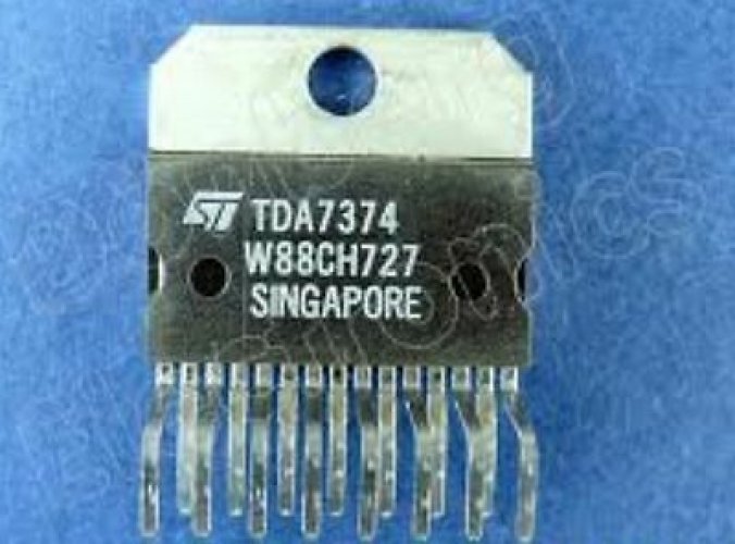 ST TDA7374 ZIP-15 DUAL BRIDGE AUDIO AMPLIFIER FOR CAR RADIO