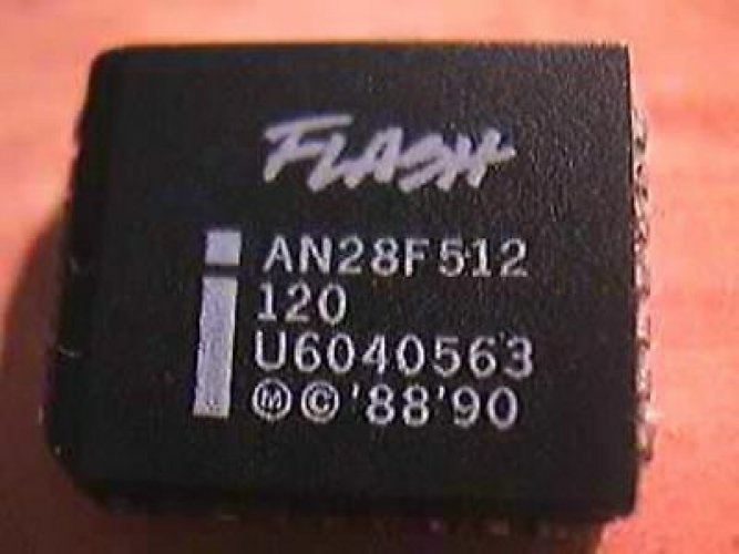 INTEL/AMD AN28F512-120 PLCC