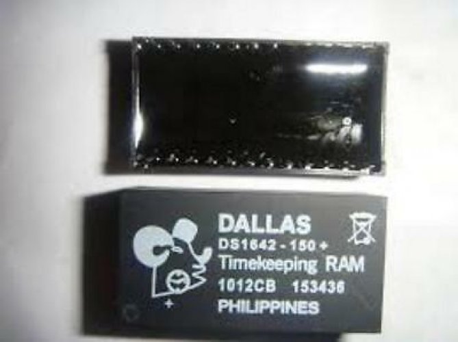 DALLAS DS1642-150 DIP-24 IC-16K CMOS NVRAM
