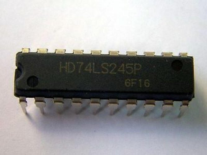 HIT HD74LS245P DIP-20 Single 8-bit Bus Transceiver