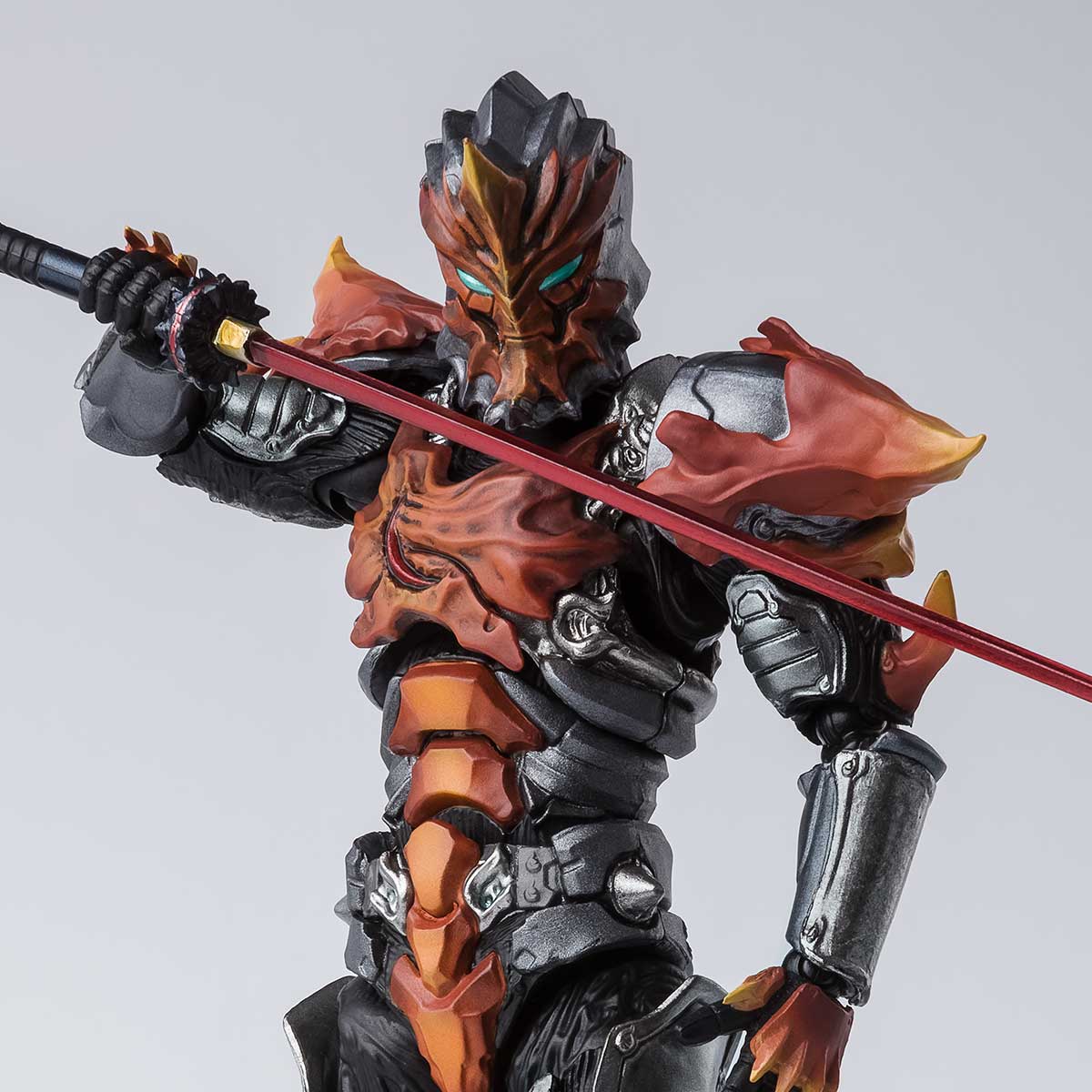 Bandai S.H.Figuarts ULTRAMAN Z Juggrus Jugglar (NEW