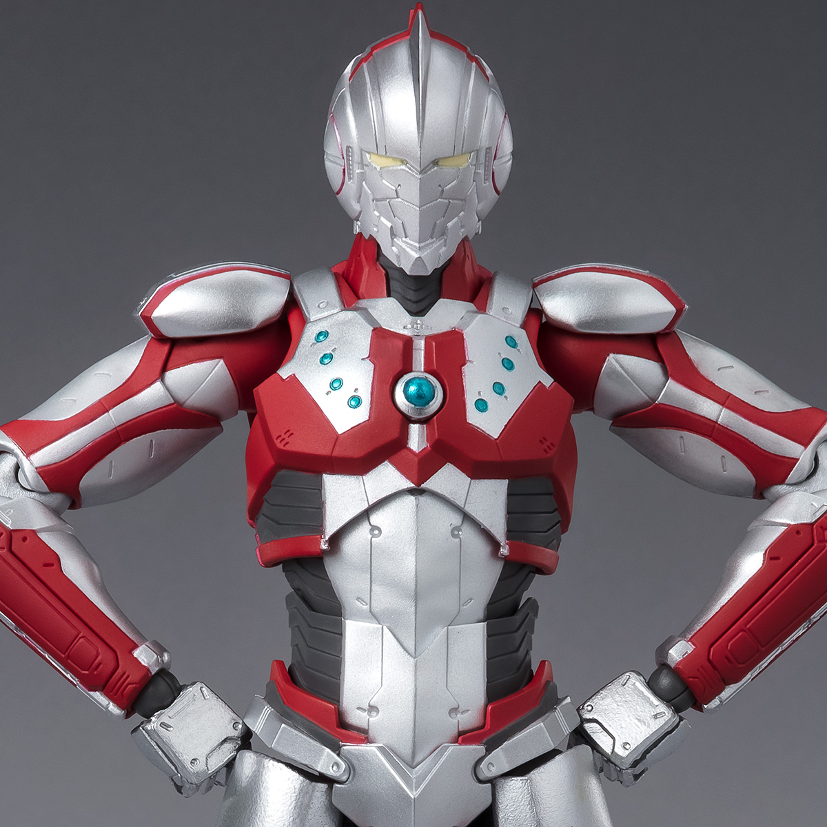 Bandai S.H.Figuarts Ultraman Suit Zoffy -the Animation-