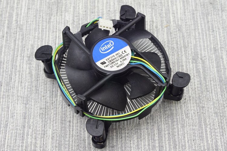 Intel E97379-001 Core i3/i5/i7 1150/1155/1156 CPU Cooler Aluminum Heatsink