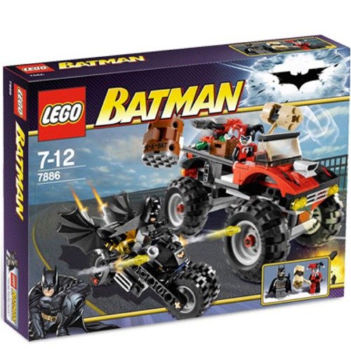 LEGO DC Comics Super Heroes 7886 The Batcycle: Harley Quinn's Hammer Truck