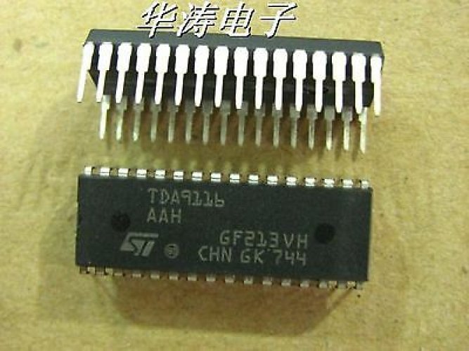 ST TDA9116 DIP-32 LOW-COST I2C CONTROLLED DEFLECTION