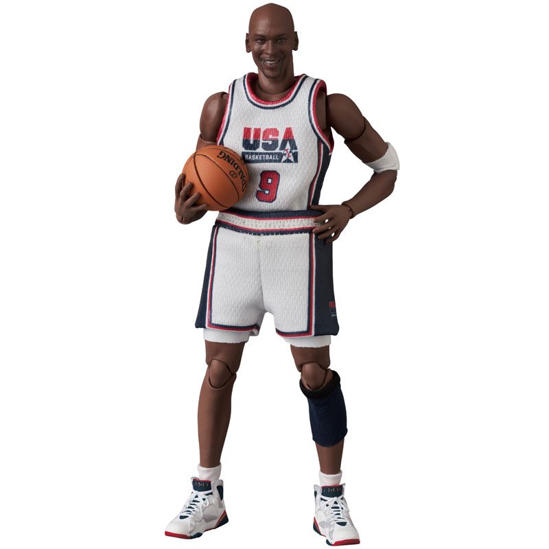 Medicom Toy MAFEX No.132 MAFEX Michael Jordan (1992 TEAM USA)