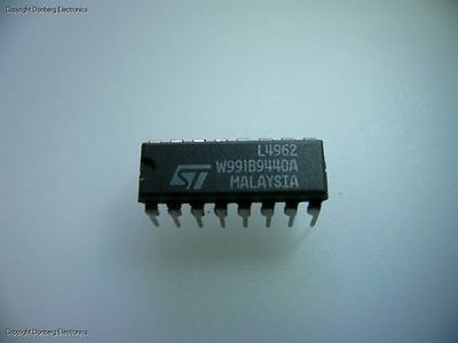 ST L4962A DIP-16 1.5A POWER SWITCHING REGULATOR