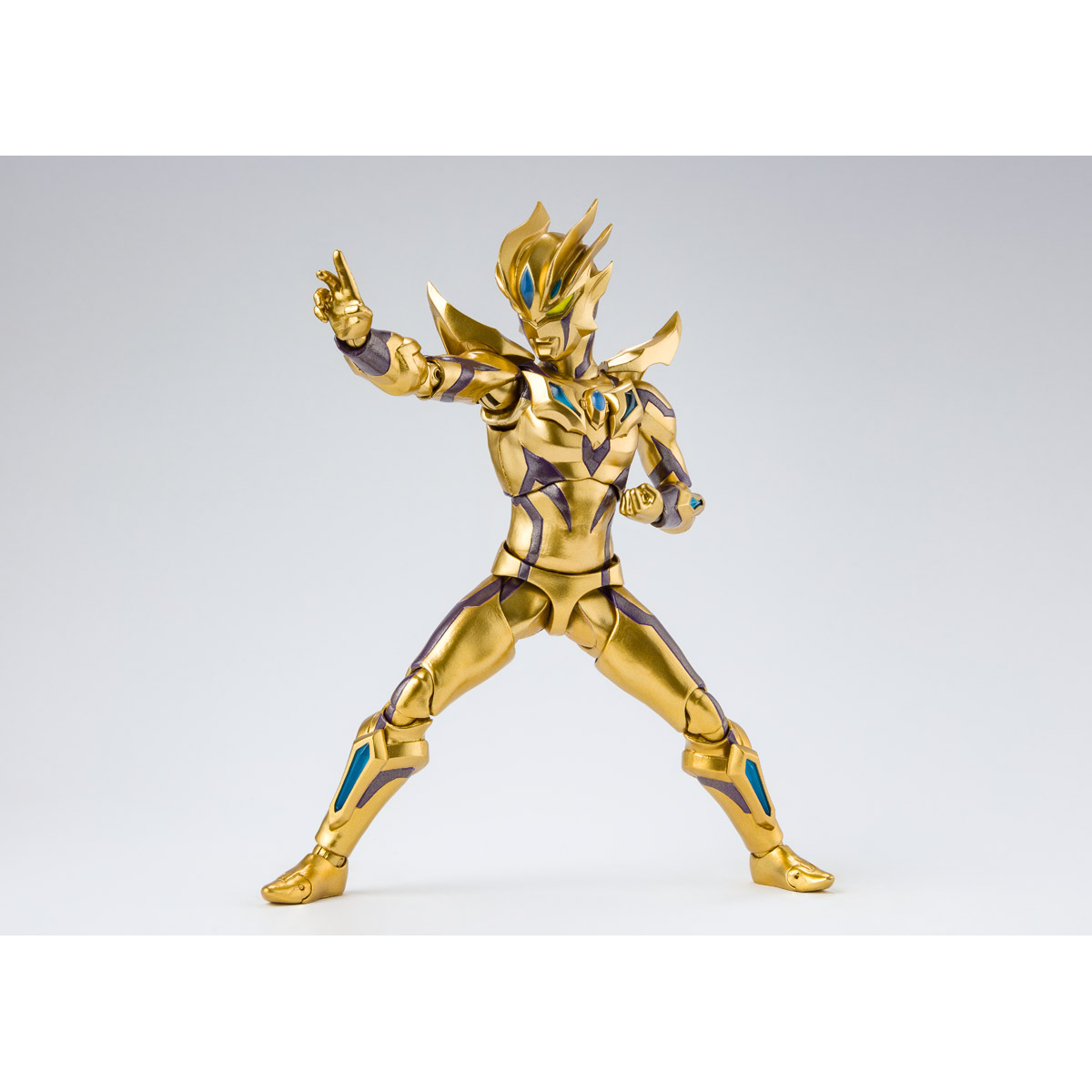 Bandai S.H.Figuarts Shining Ultraman Zero Beyond (Galaxy