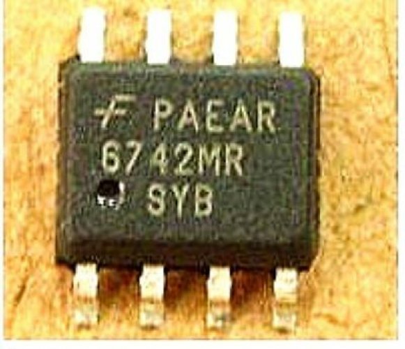 FAIRCHIL SG6742MR SOP-8 Highly Integrated Green-Mode