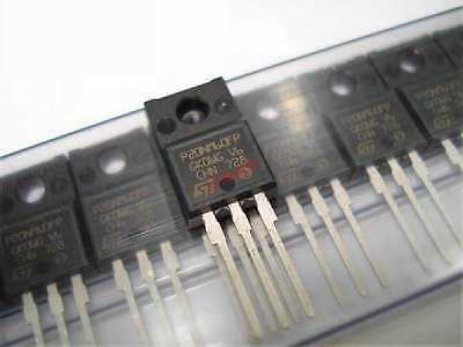 ST STP20NM60FP TO-220  N-CHANNEL600V - 0.25ohm - 20A TO-220/F