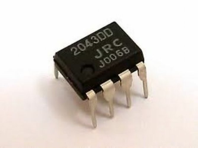 JRC NJM2043DD DIP-8 Low Noise Dual Operational Amplifier