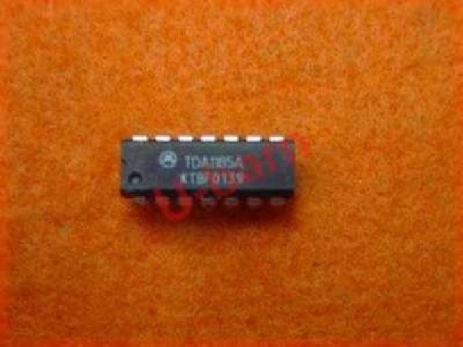 MOTOROLA TDA1185A   TriacPhase Angle Controller