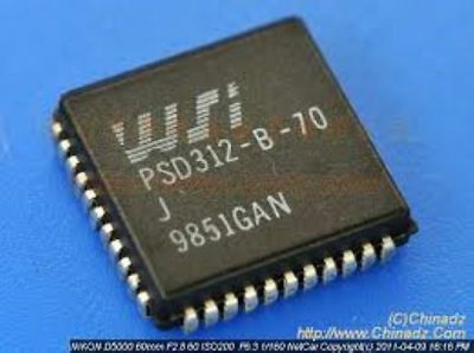 WSI PSD312-B-70J PLCC-44 Low Cost Field Programmable