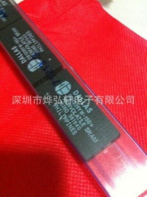 DALLAS DS1235YW-150 DIP-28 256kSRAM