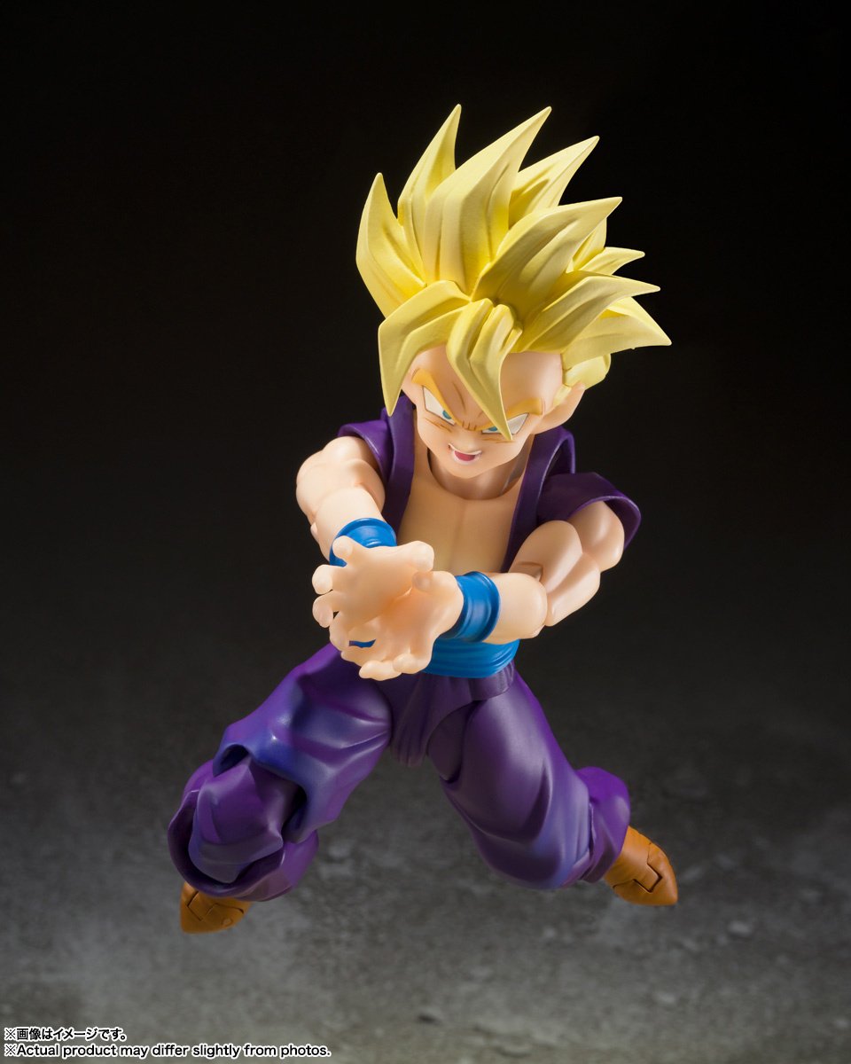 Bandai S.H.Figuarts Super Saiyan Son Gohan - A Warrior Who