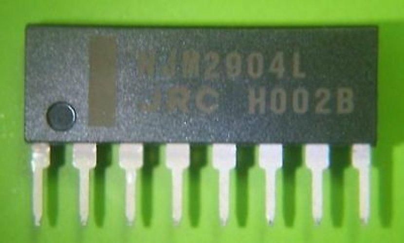 JRC NJM2904L SIP-8 Voltage-Feedback Operational Amplifier