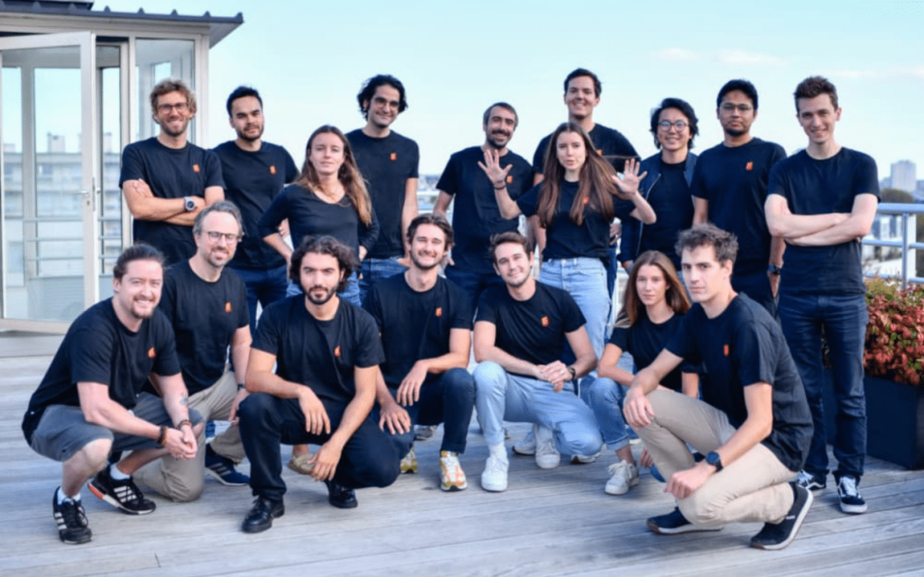 Mistral AI: Đối thủ đáng gờm của OpenAI