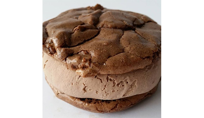 Nutella Crinkle Burger from Sebastian's Ice Cream Studio (Photo:@sebastiansicecream)
