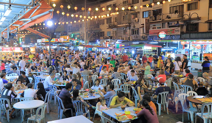 Jalan Alor Street Food Night Market, Kuala Lumpur (Photo: TK Kurikawa / Shutterstock.com)