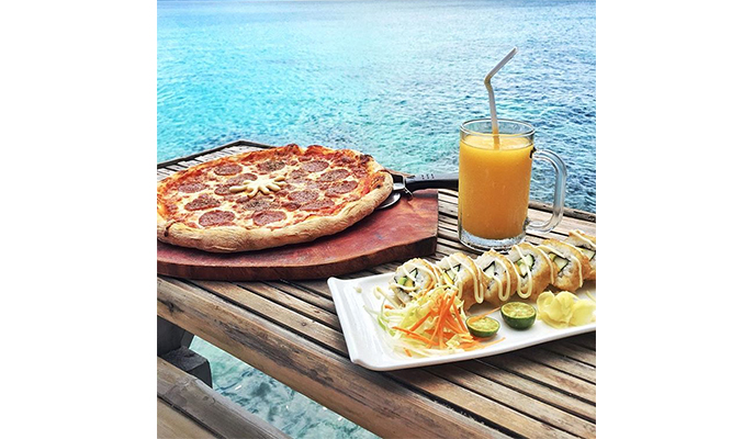Dine by the water at Spider House Resort (Photo: @christart)