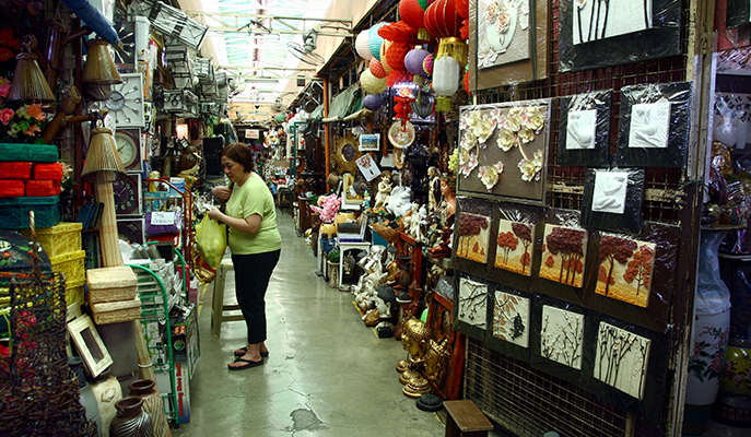 Dapitan Arcade (Photo: Junpinzon / Shutterstock.com)