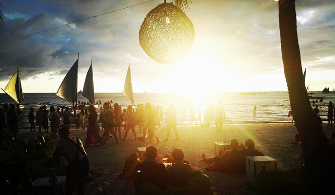 Aplaya Beach Bar