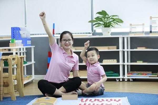 Cô và con cùng quyết tâm nhé! - Trường mầm non song ngữ Quốc tế Sakura Montessori
