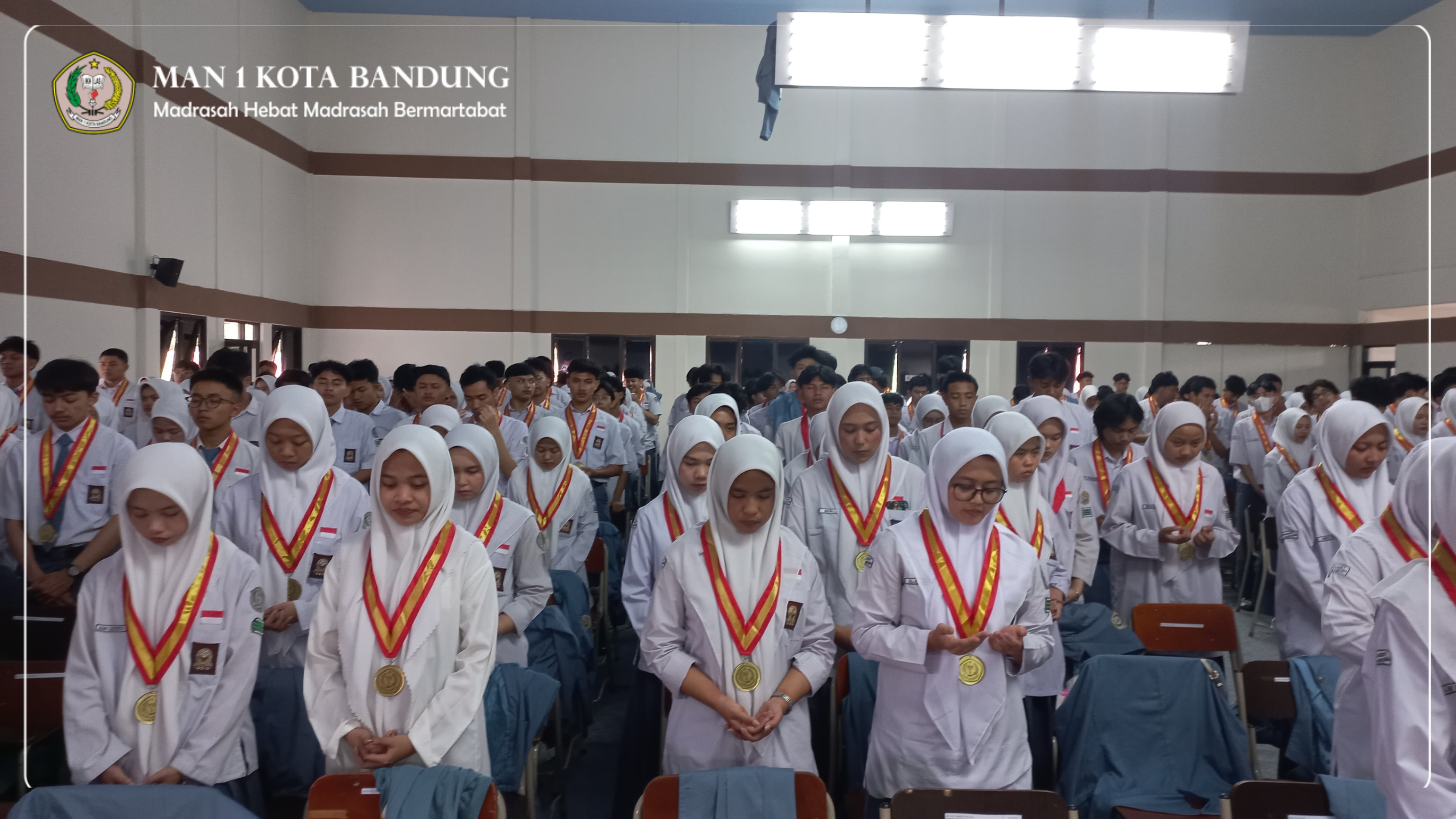 Kelas 12 Lulus di tahun 2025