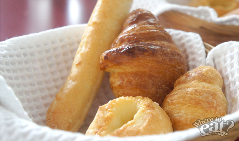 Petite Bread Basket