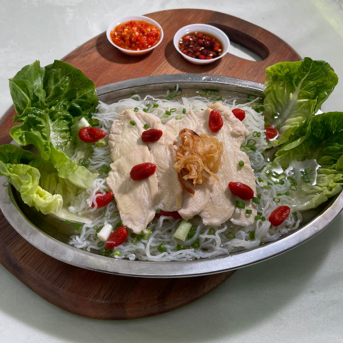 Steam Chicken Breast with Bee Hoon 
