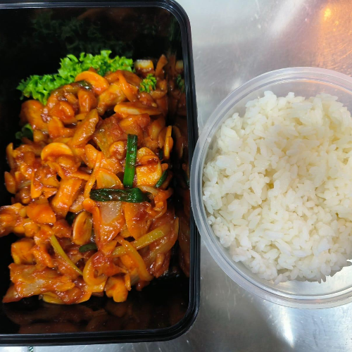 Spicy Grilled Meat ( Pork ) with Rice