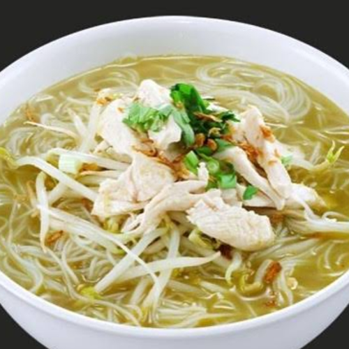 Bee Hoon Soto with Begedil