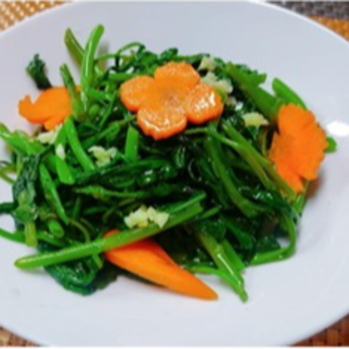 Stir- Fried Kang Kong with Garlic
