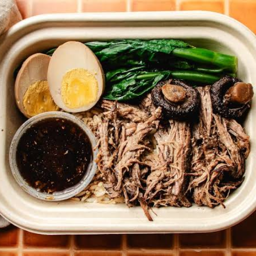 Plant-Based “Lu Rou Fan” Meal Box