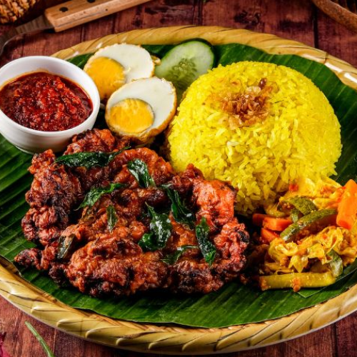 Ayam Goreng Berempah  Turmeric Rice Set
