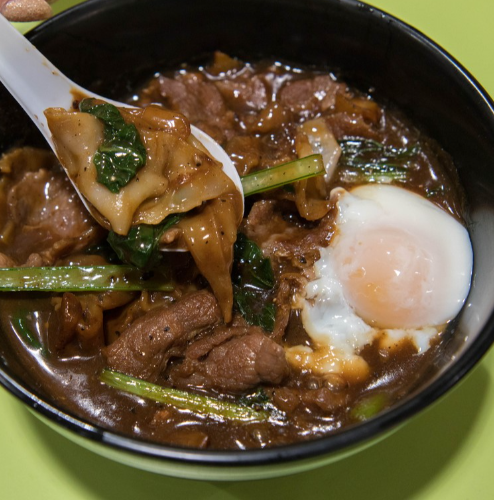 Spring Onion Pork Hor Fun w/ Egg